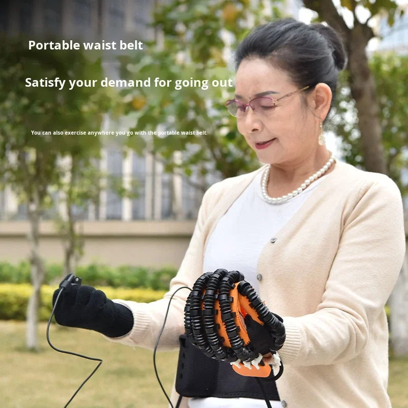 Portable Electric Training Gloves to Help Elderly People with Stiff Fingers Bend Their Fingers